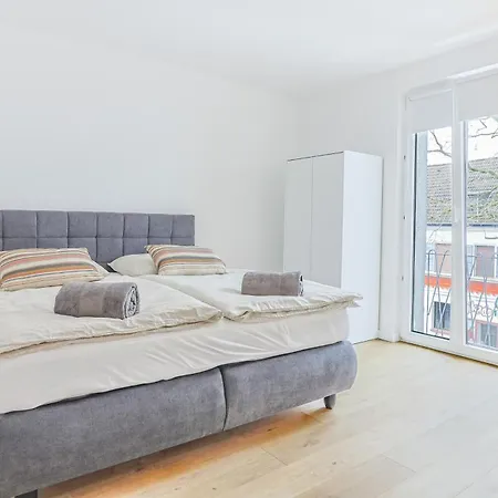 Dubrovnik 1 クレーフェルト